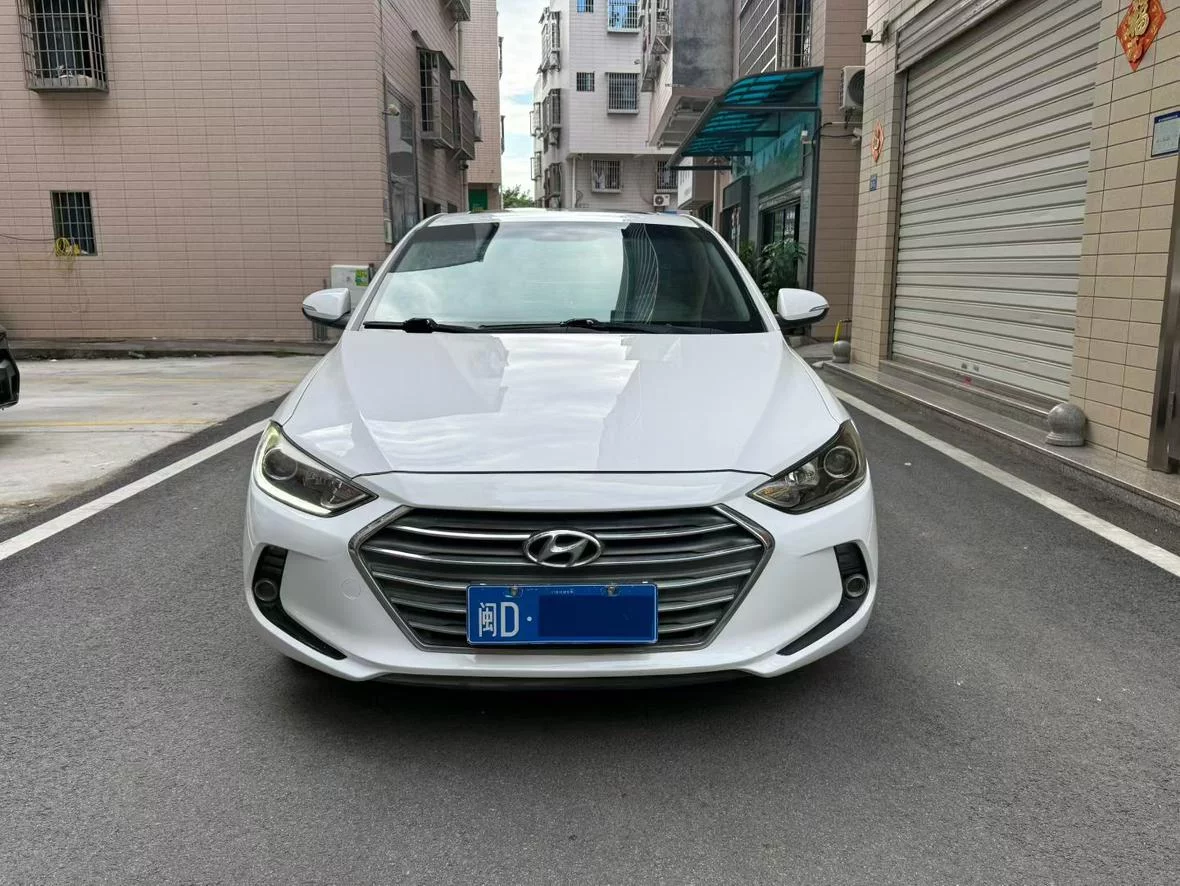 Hyundai Elantra Lingdong
