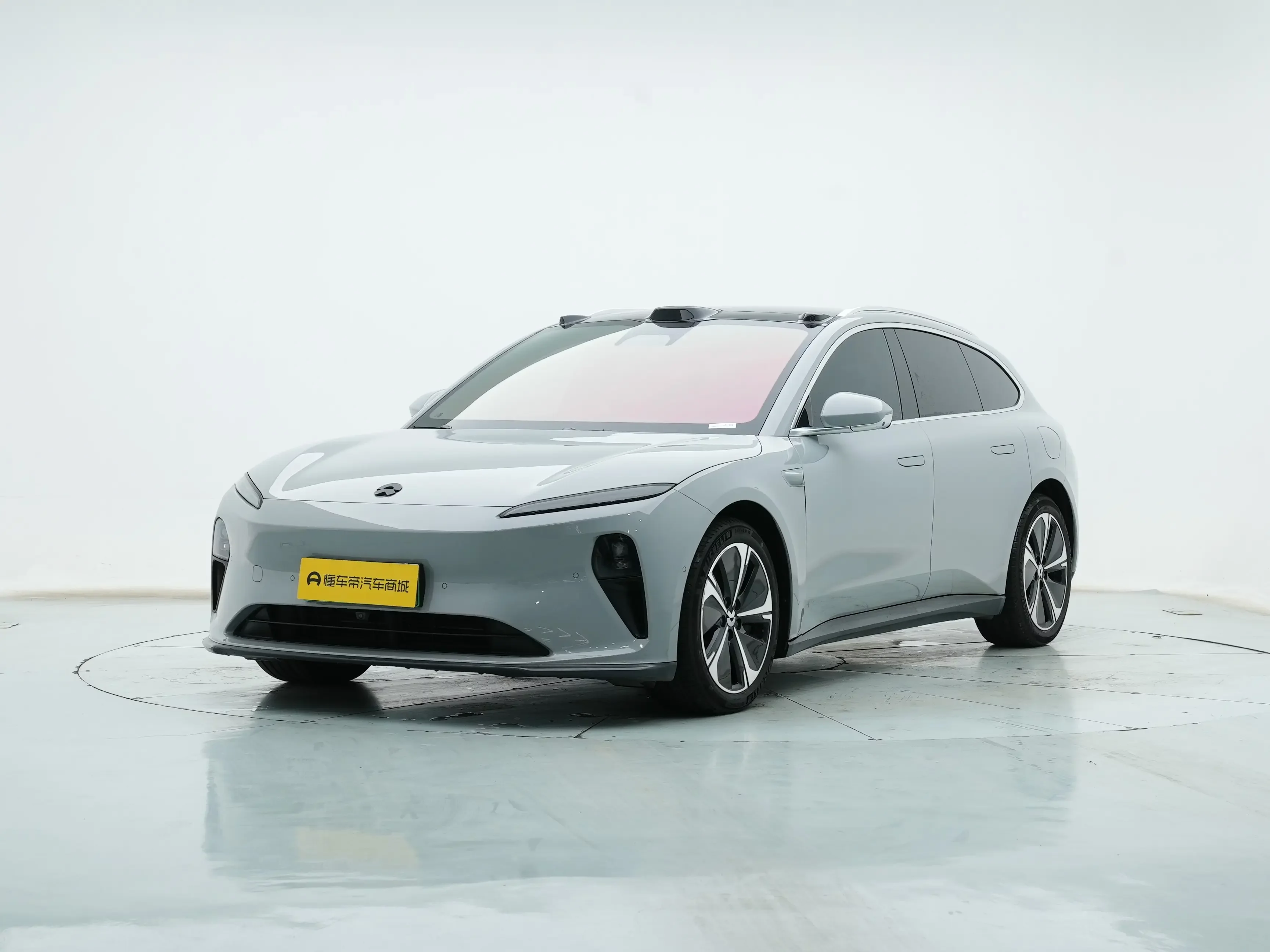NIO ET5T
