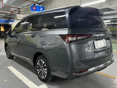 Wuling Jiachen