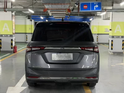 Wuling Jiachen