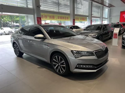 Skoda SuperB