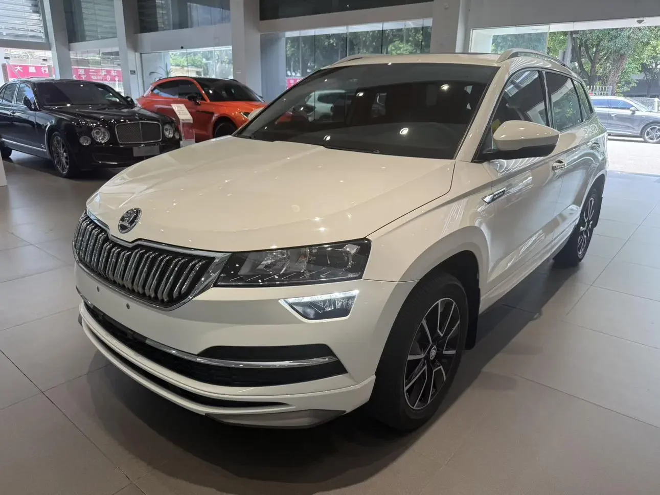 SKODA KAROQ