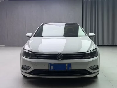 Volkswagen Lamando