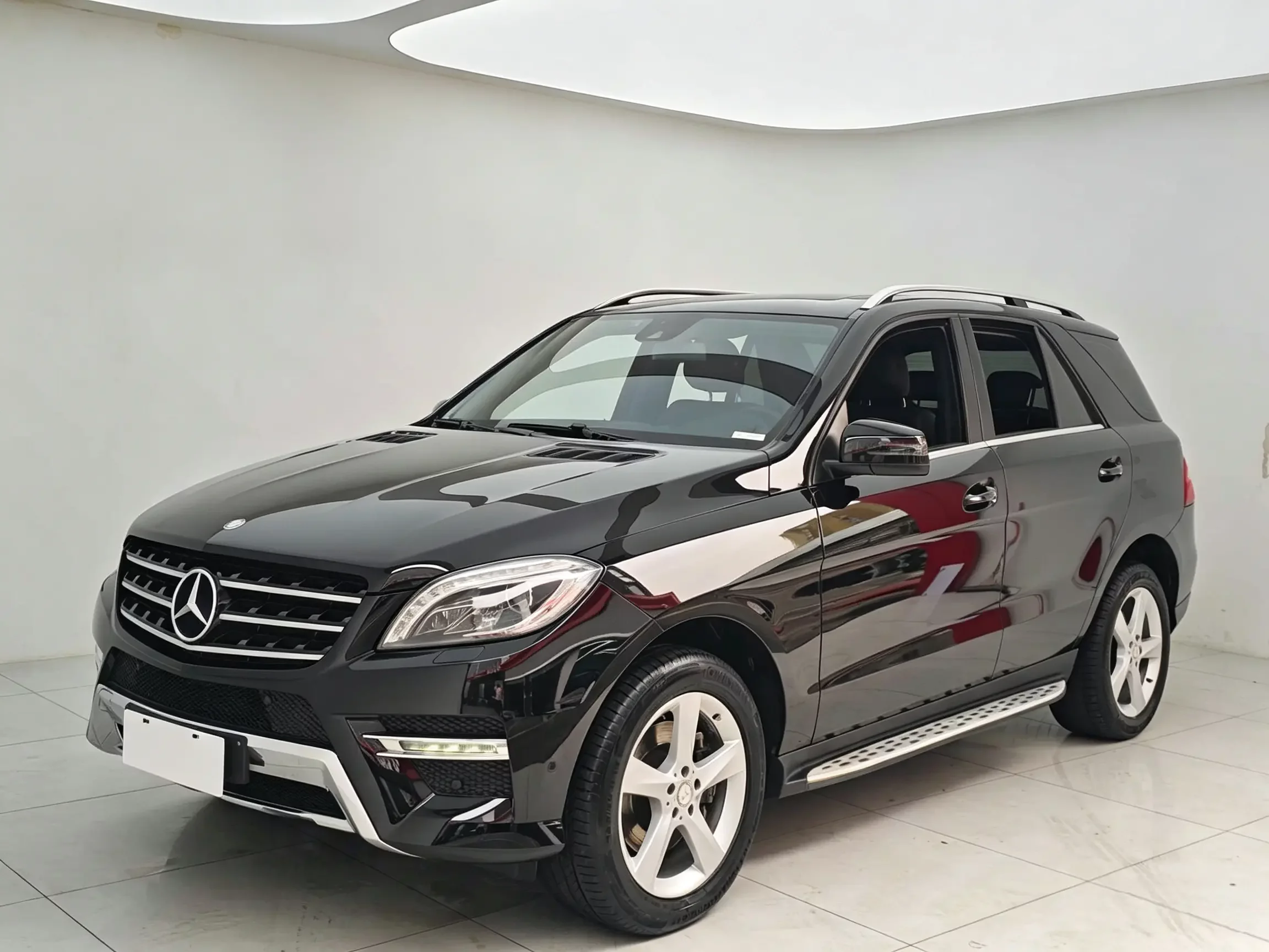 Mercedes-Benz M Class