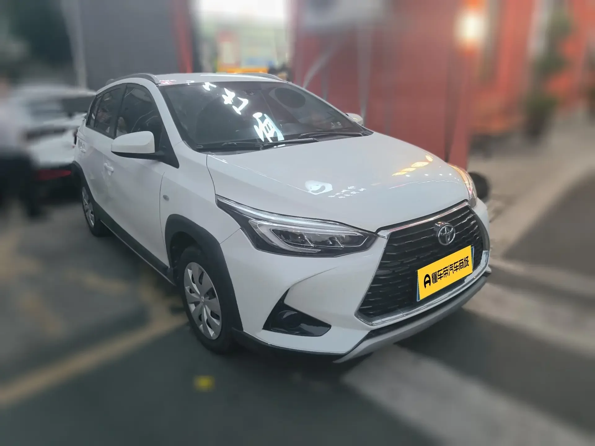 Toyota Yaris L