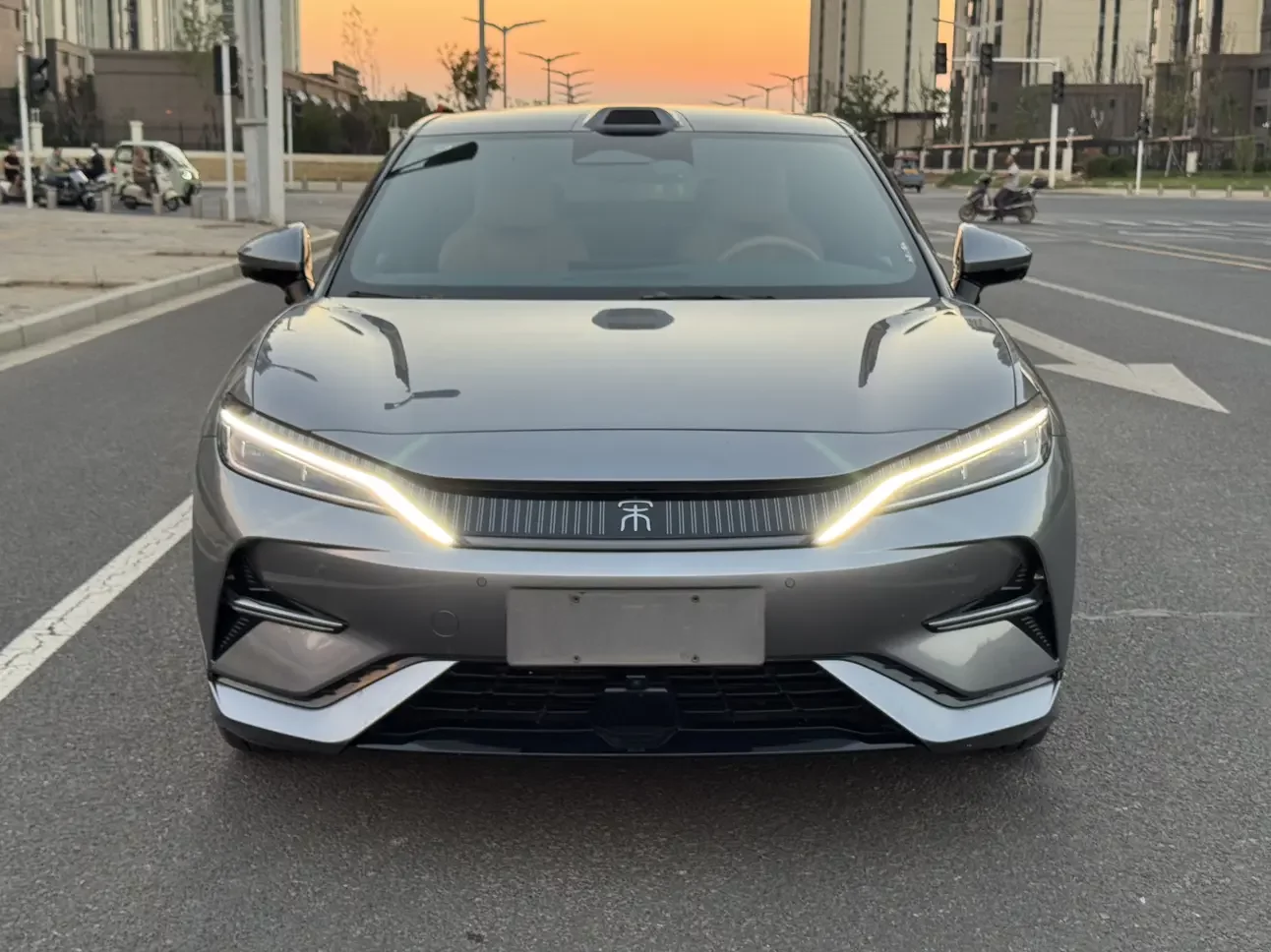 BYD Song L EV