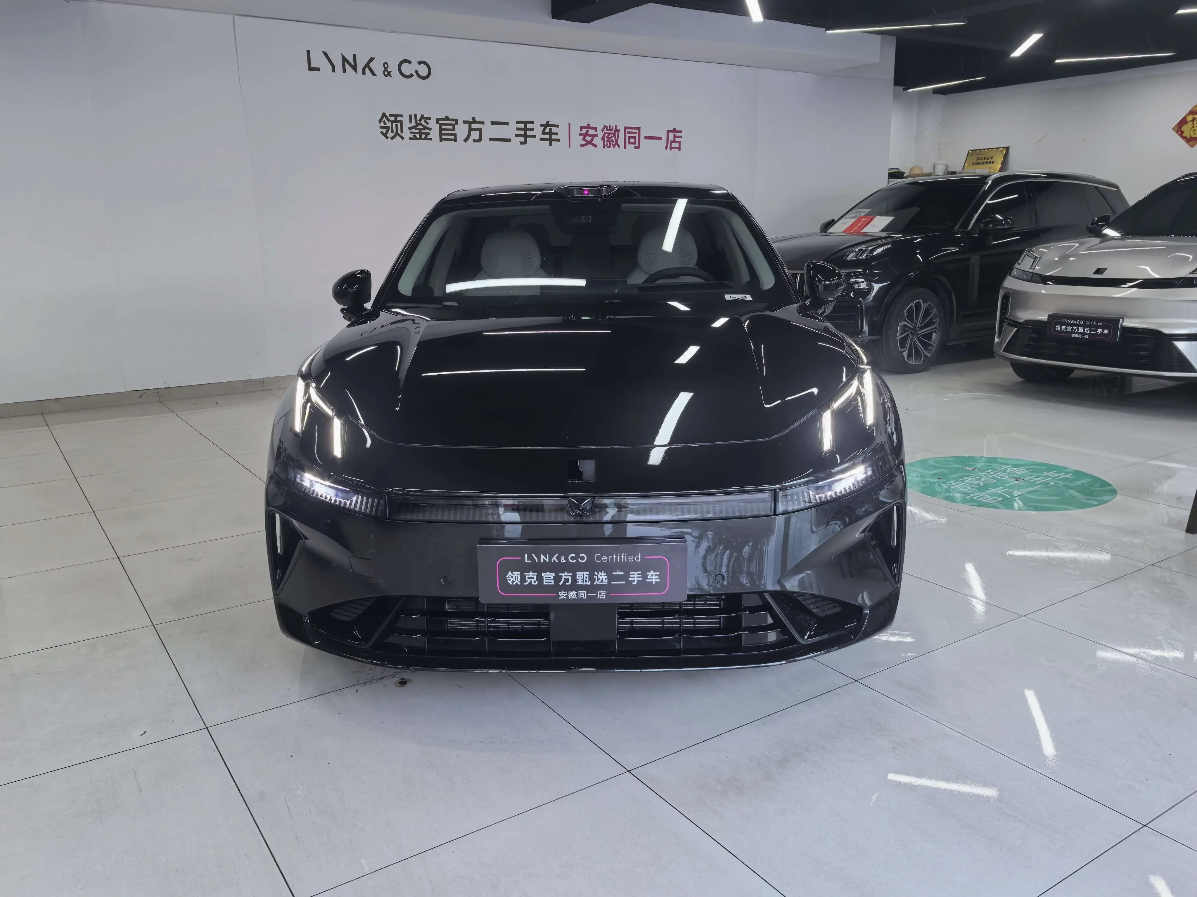 Lynk & Co 07 EM-P