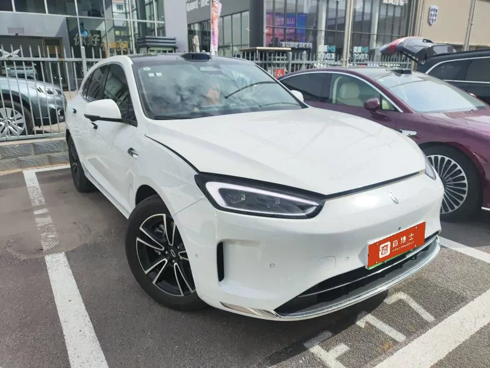 AITO M5