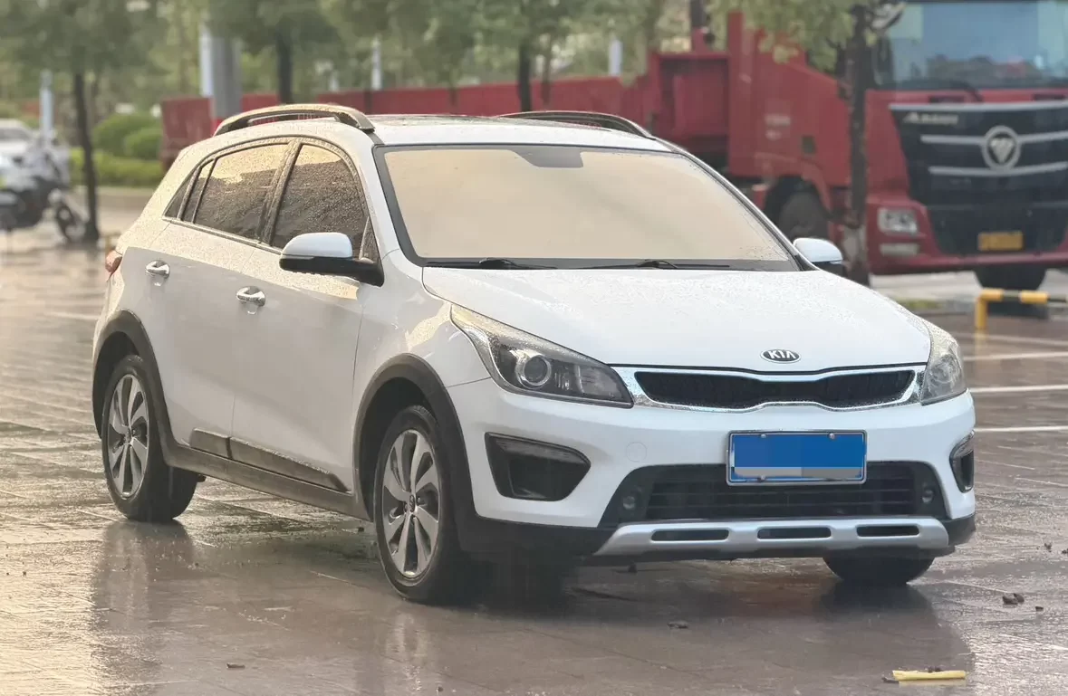 Kia KX CROSS