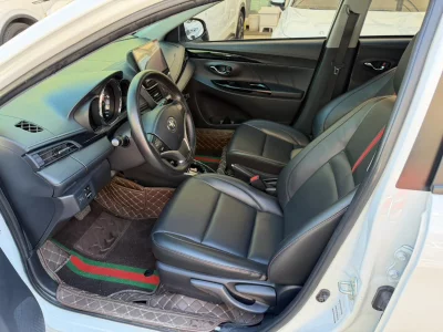 Toyota Yaris L