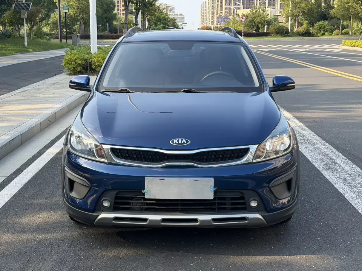 Kia KX CROSS