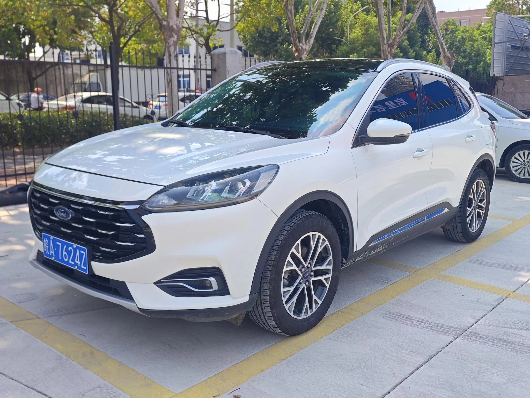 Ford Escape