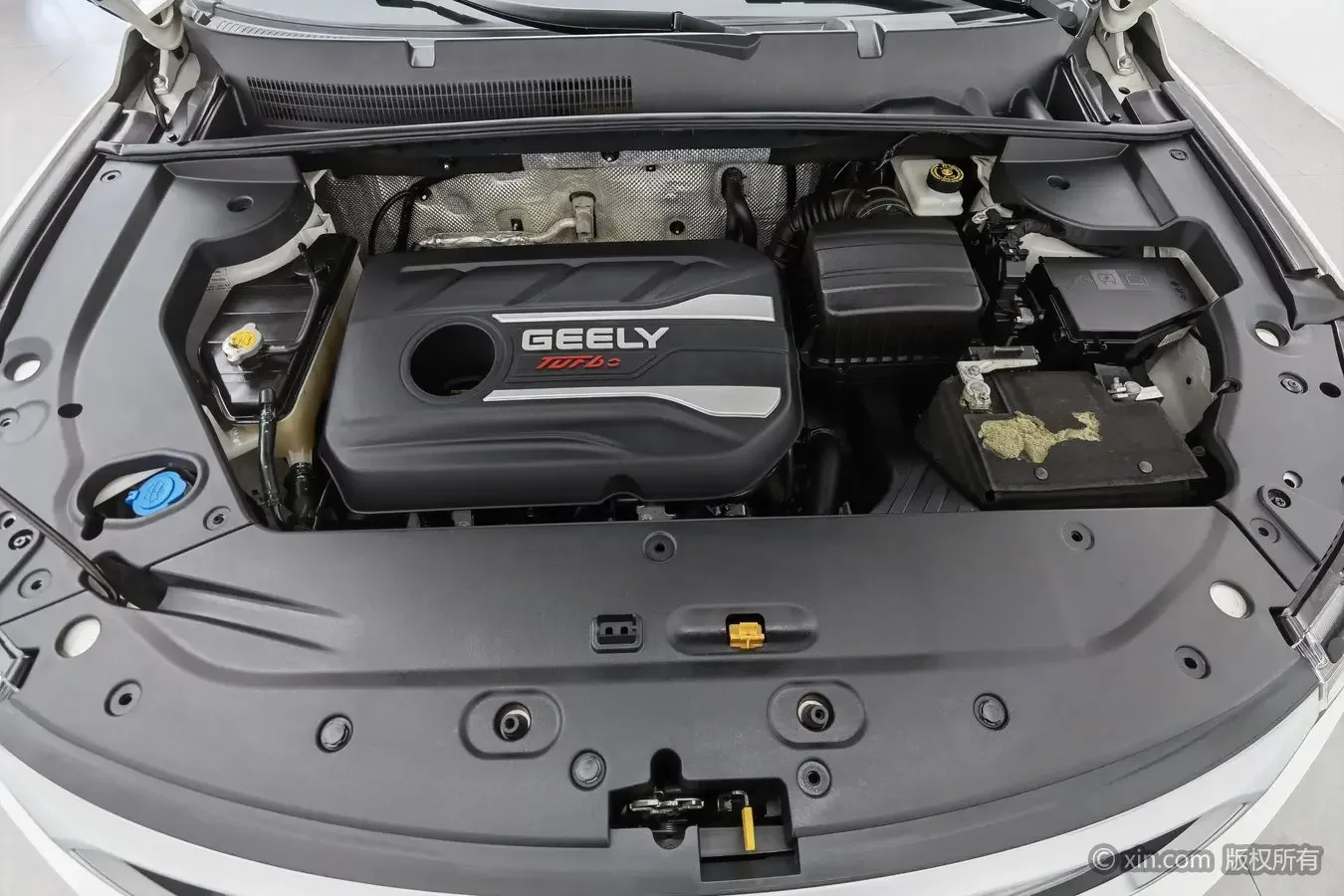 Geely Vision X6