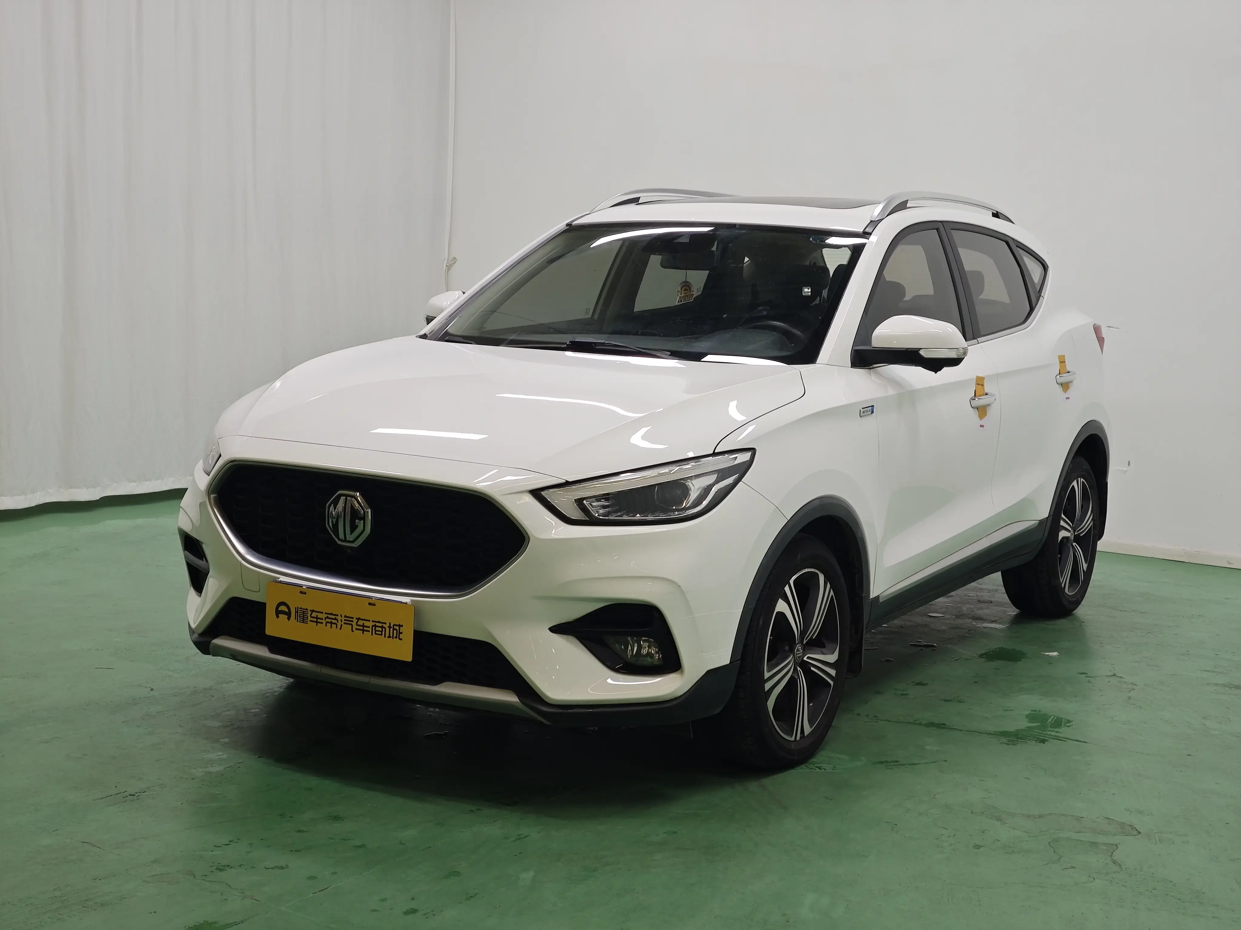 MG ZS
