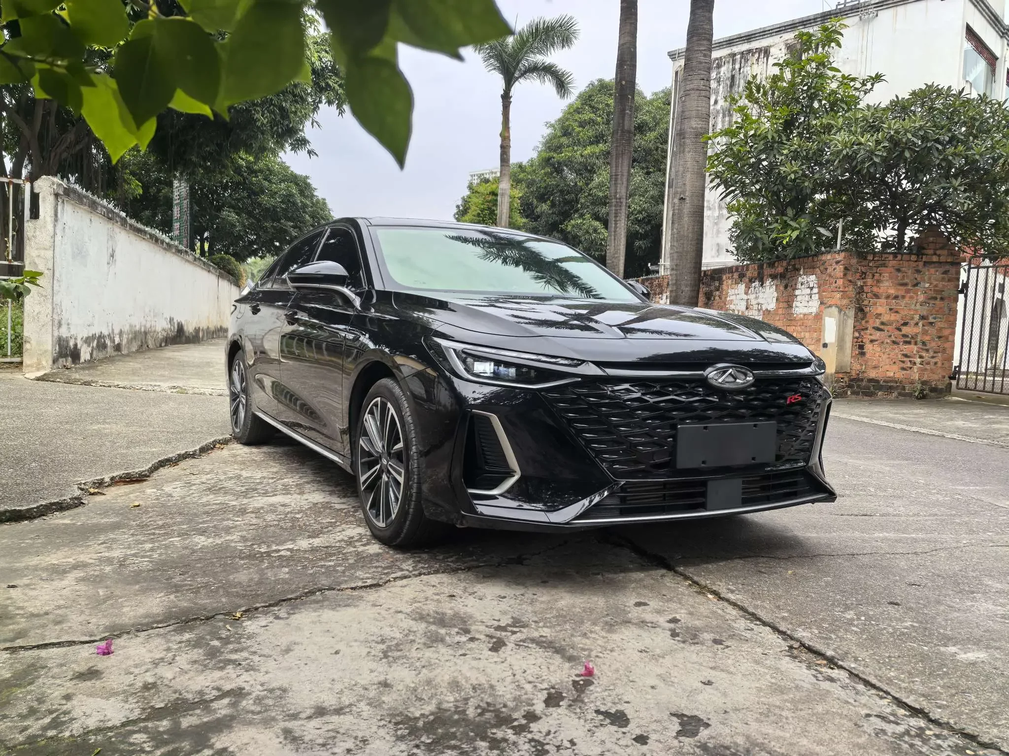 Chery Arrizo 8
