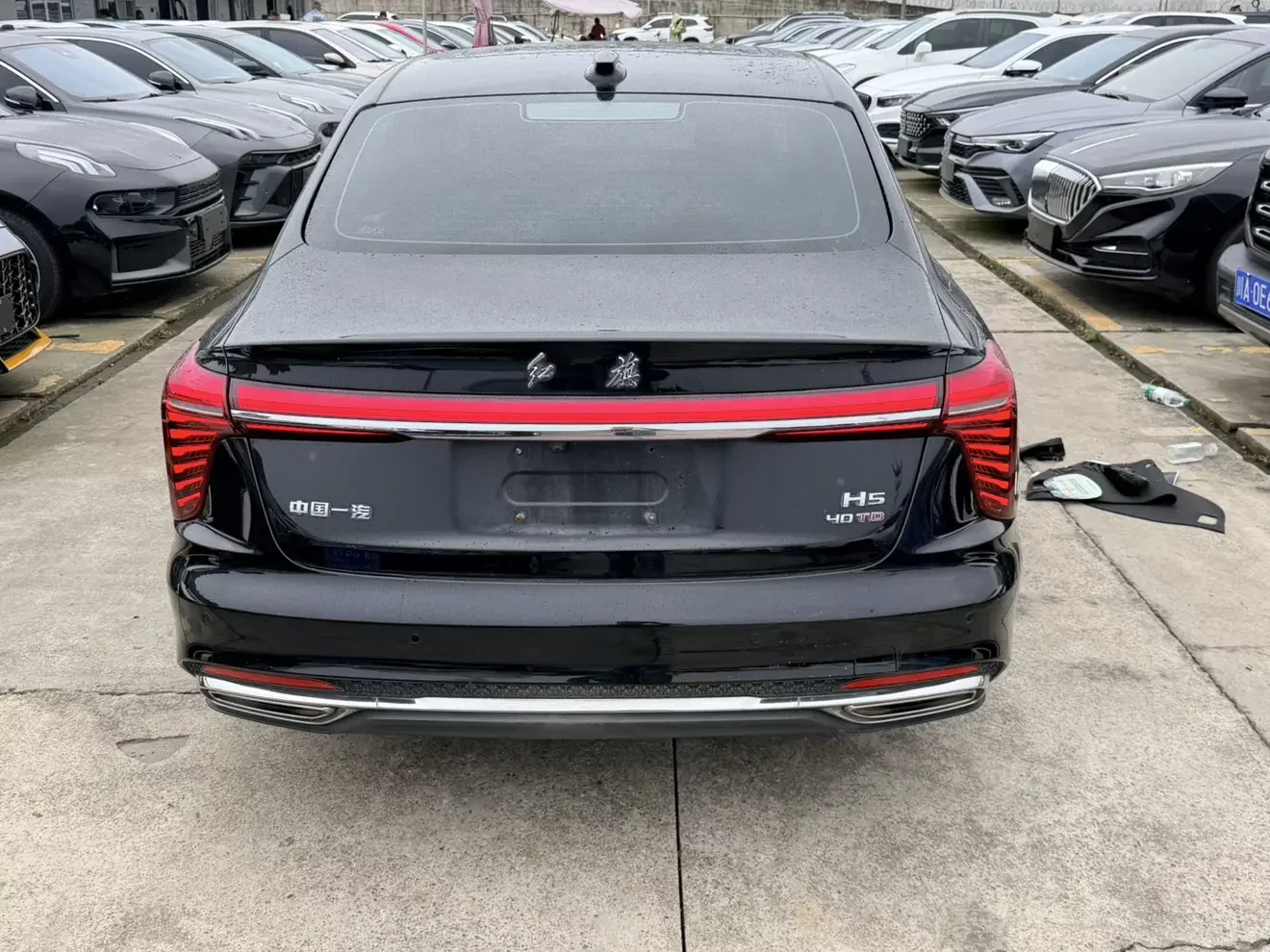 Hongqi H5