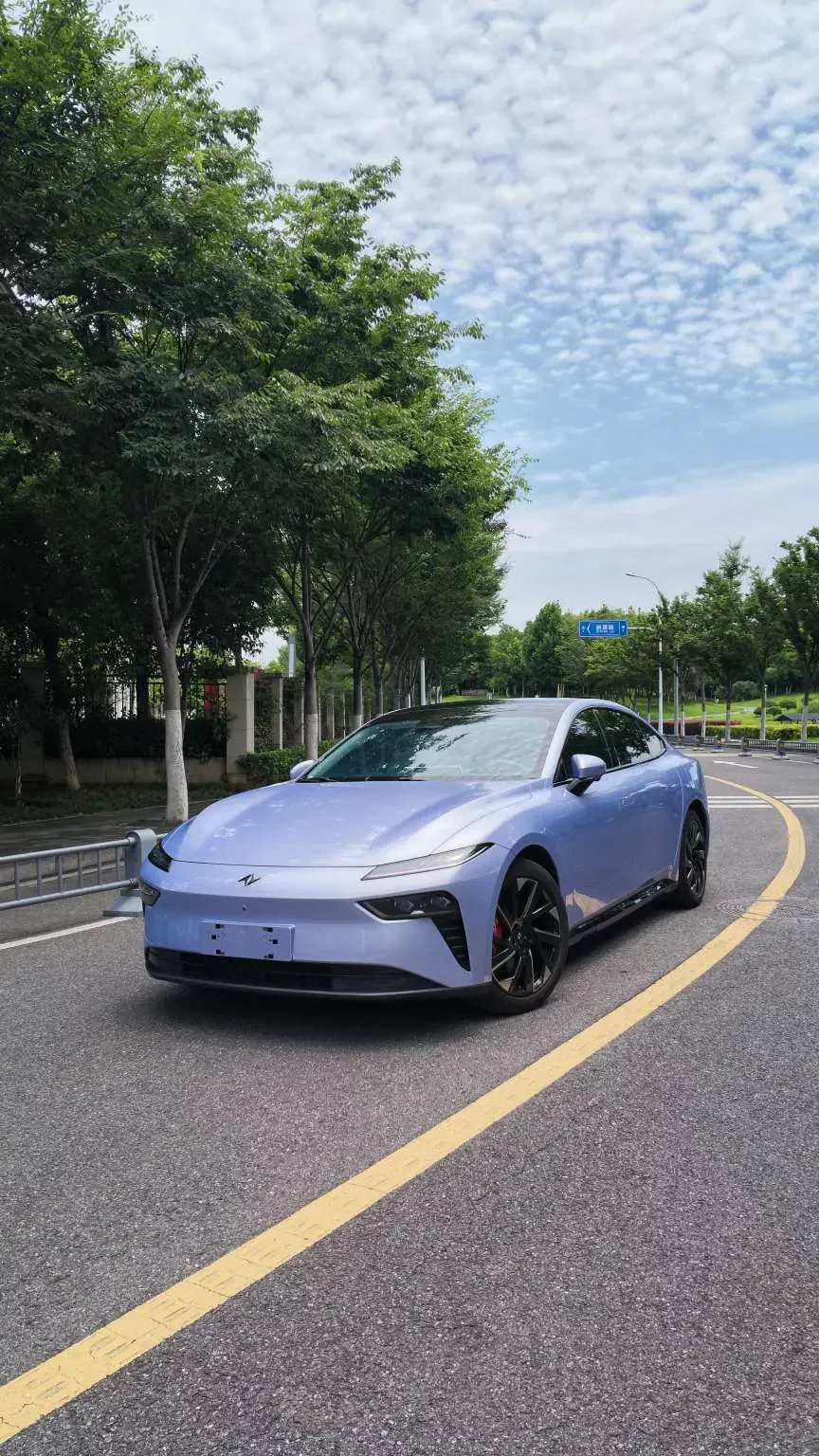 Dongfeng Yipai 007