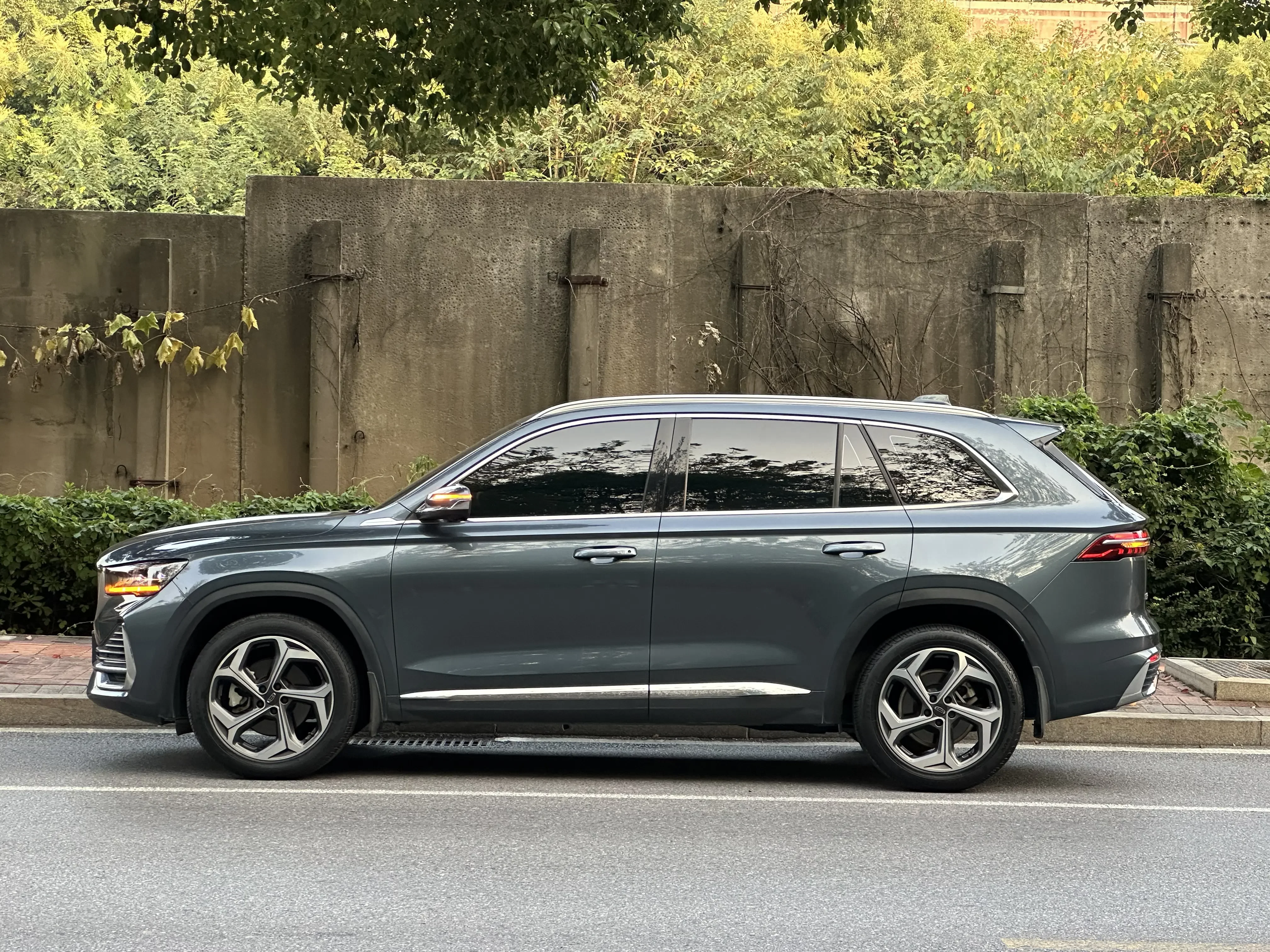 Geely Monjaro