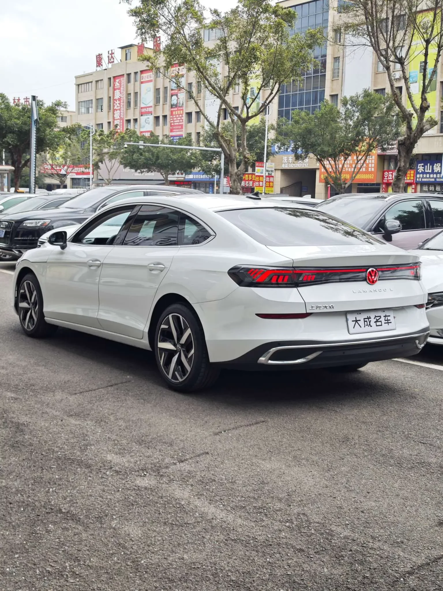 Volkswagen Lamando