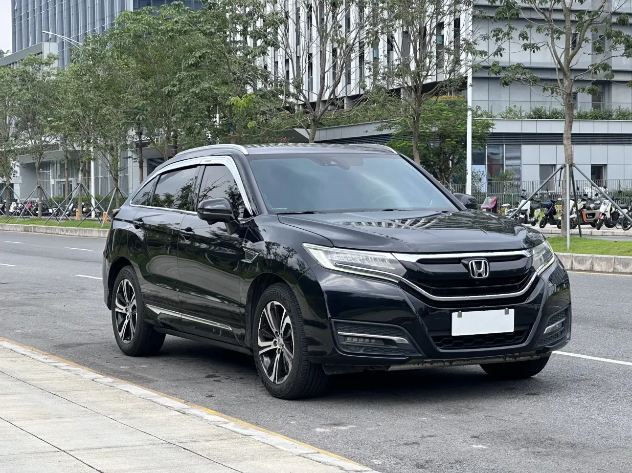 Honda UR-V