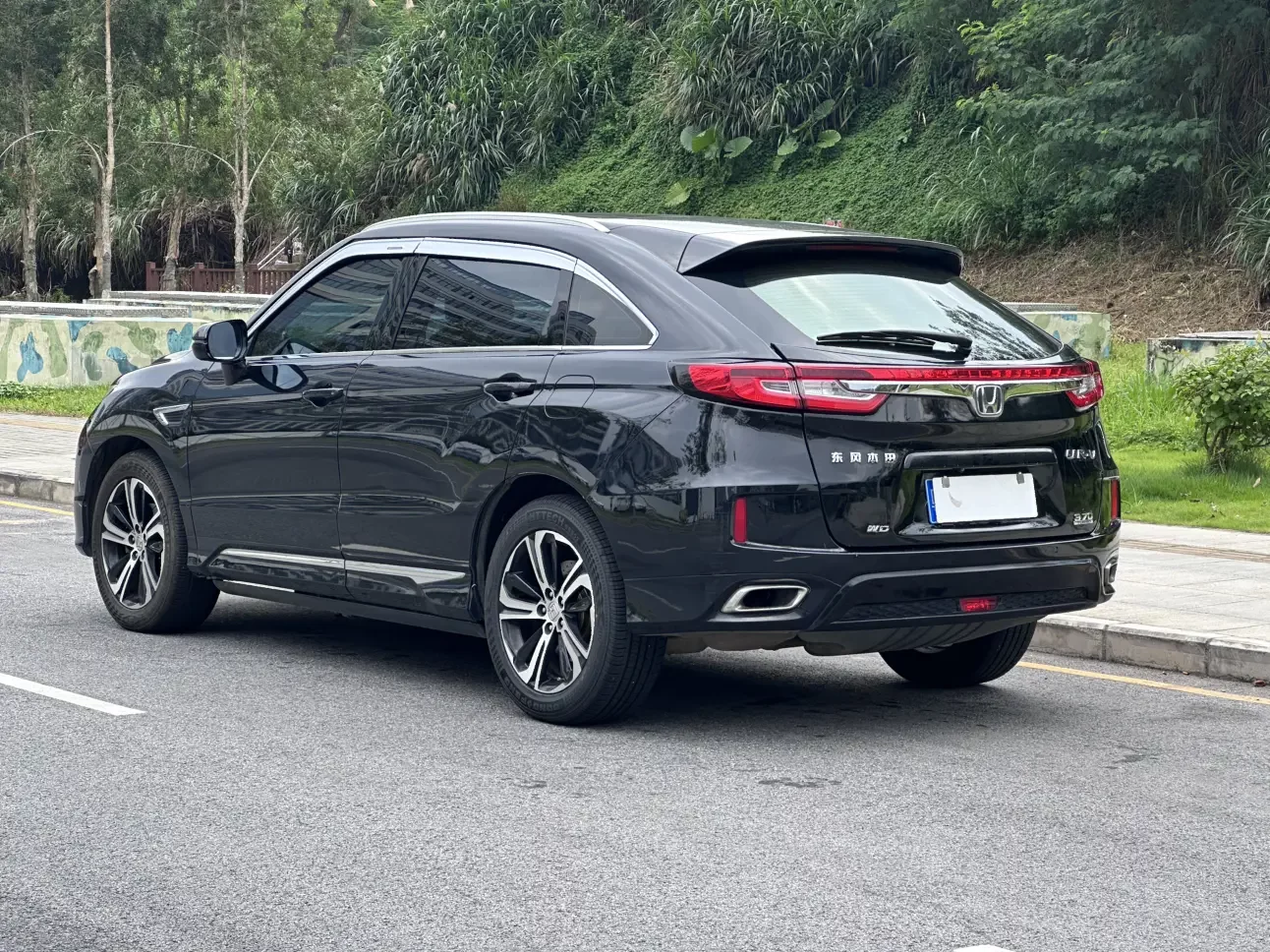 Honda UR-V