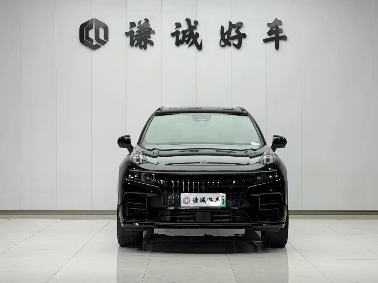 Lynk & Co 09 EM-P