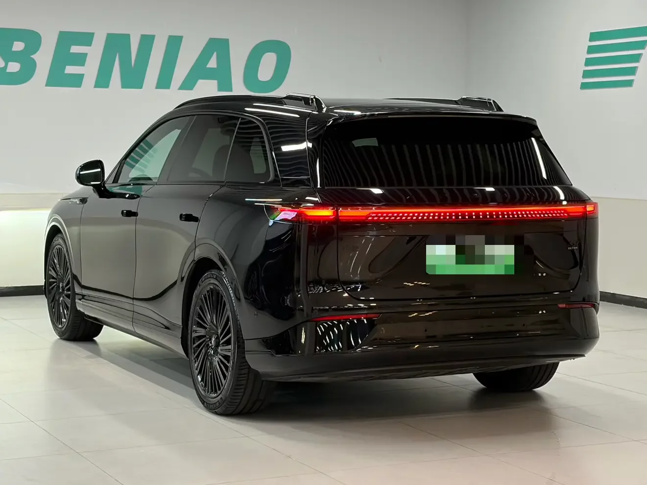 XPeng G9