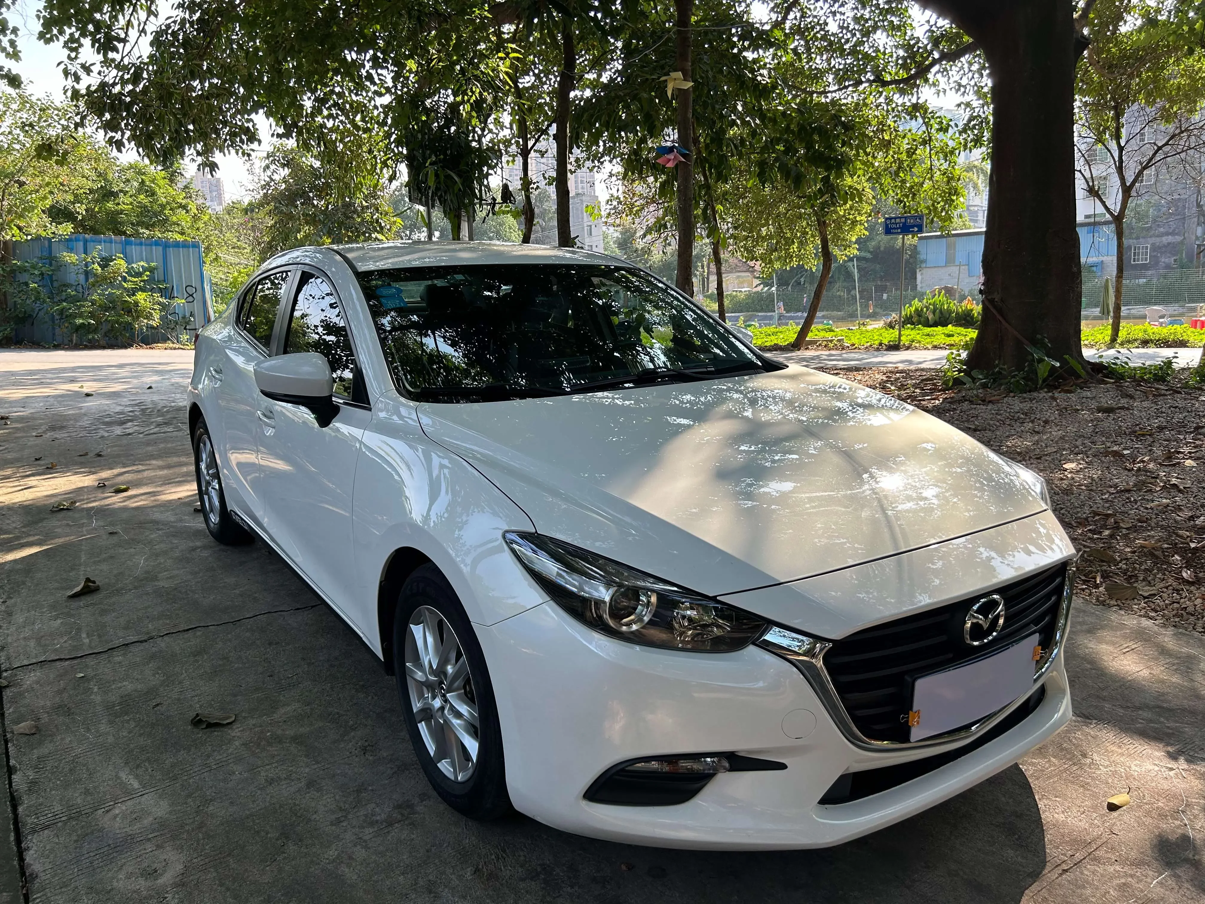 Mazda Axela