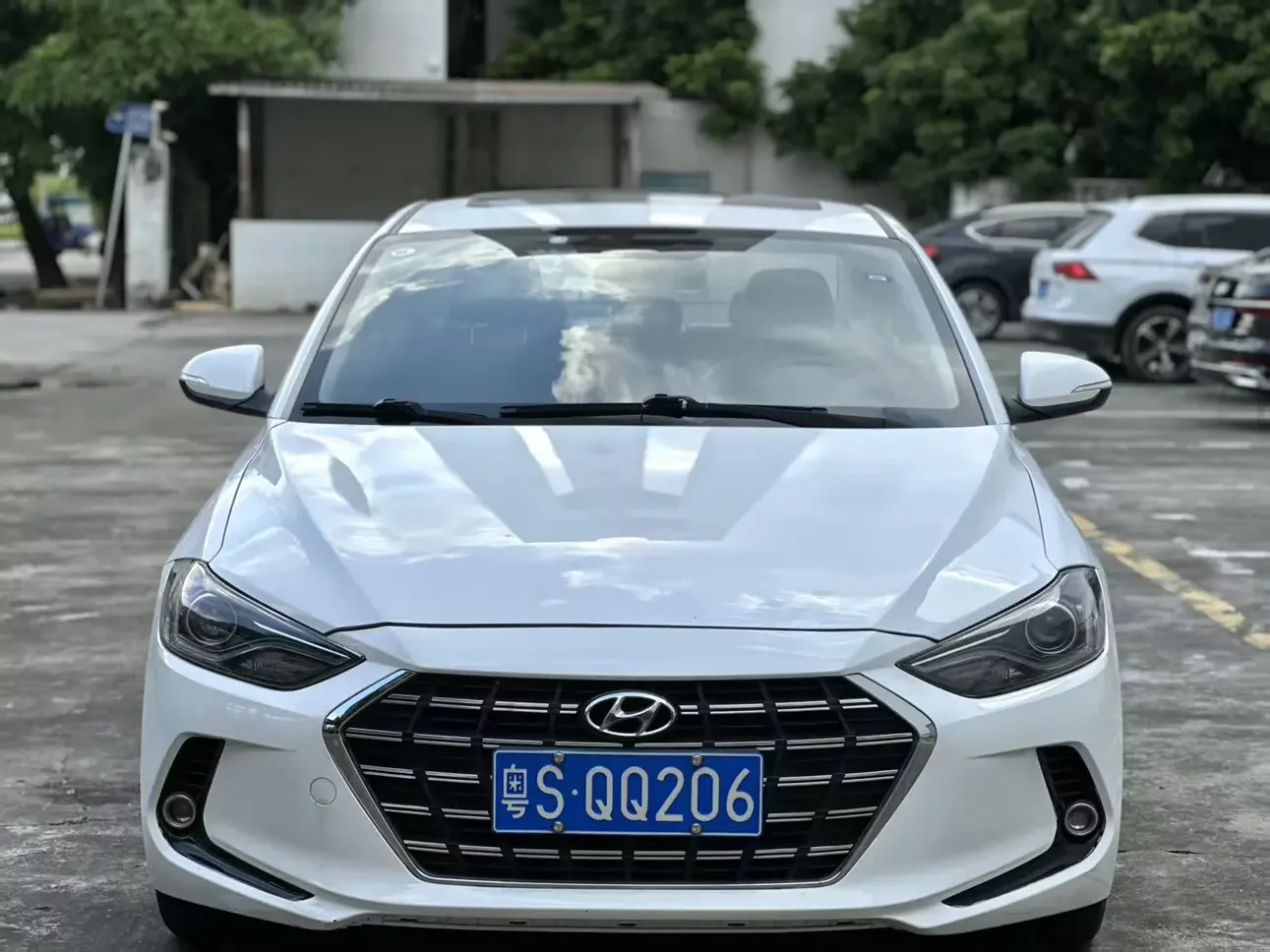 Hyundai Elantra Lingdong