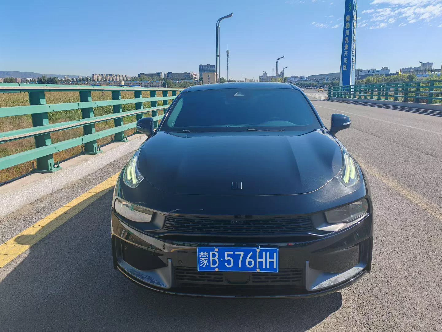 Lynk & Co 03