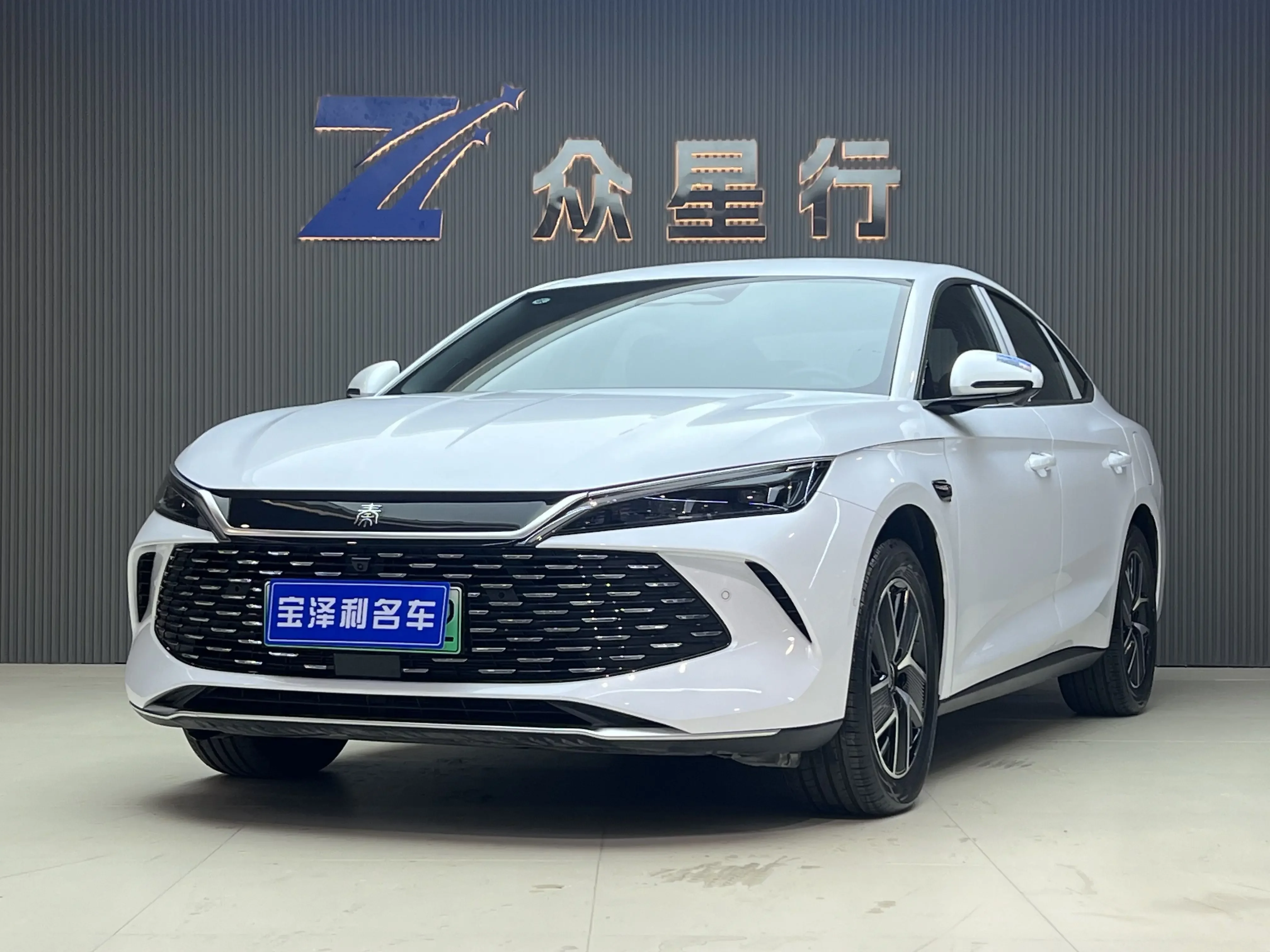 BYD Qin L DM