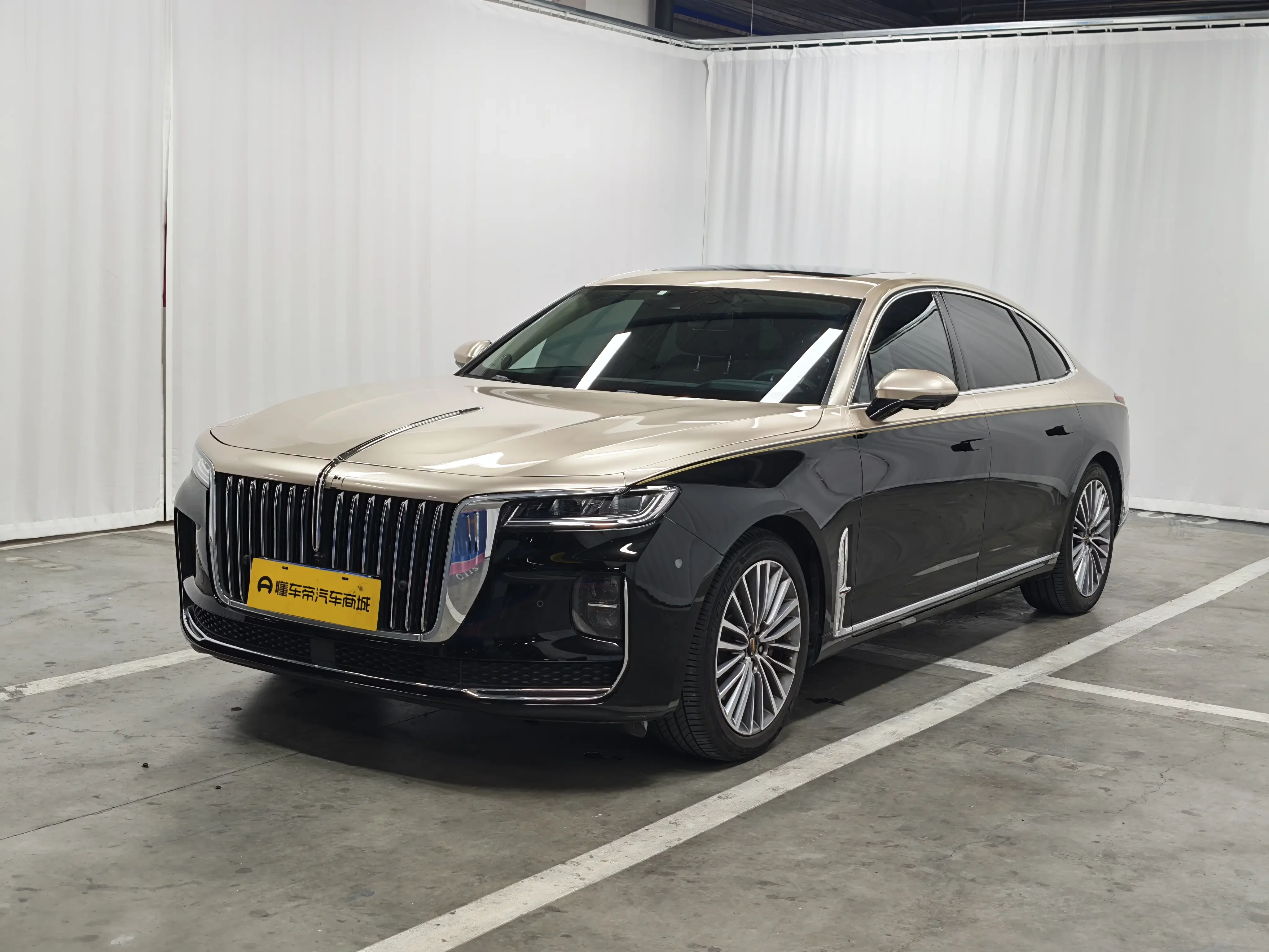 HONGQI H9