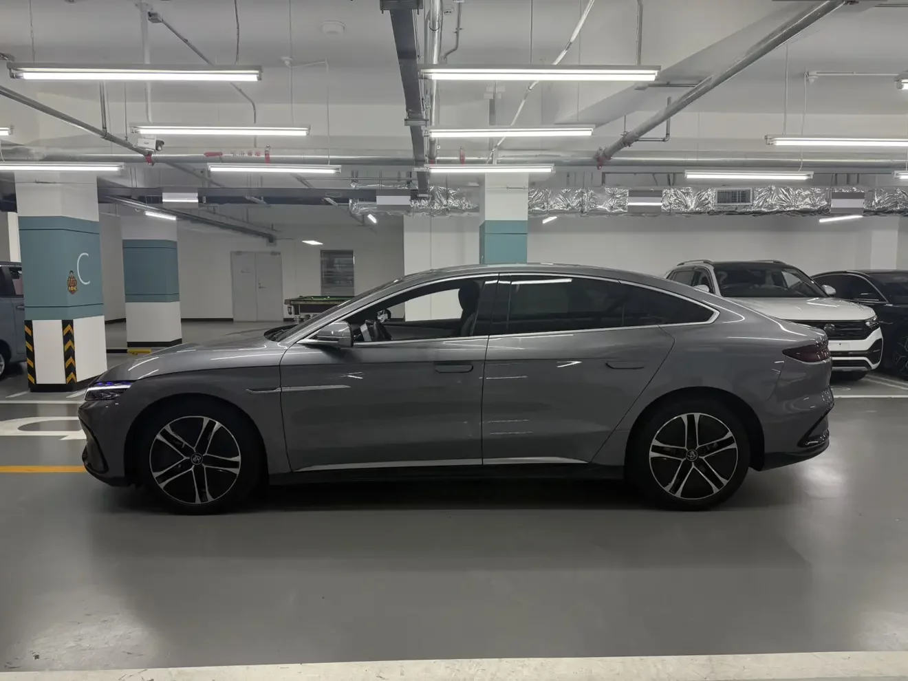 BYD Han EV