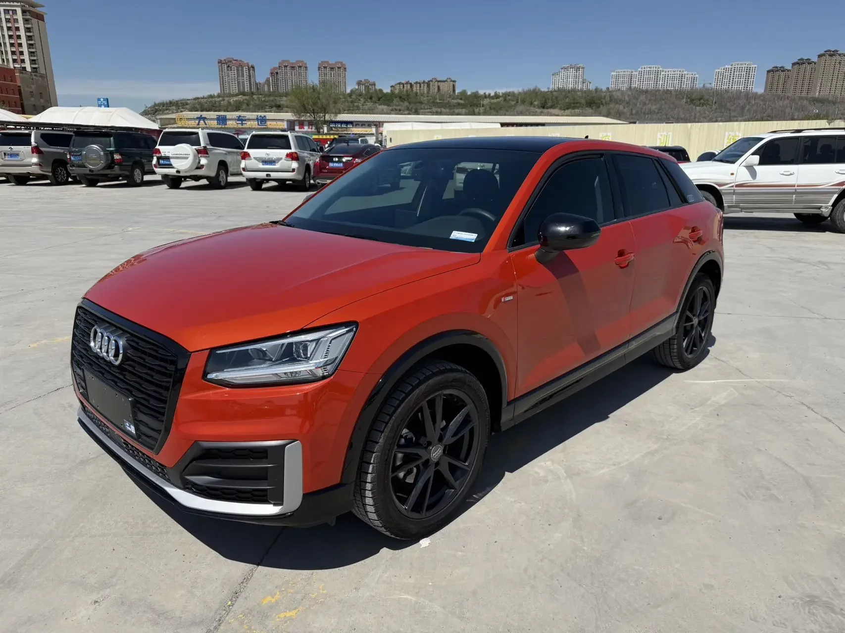 Audi Q2L
