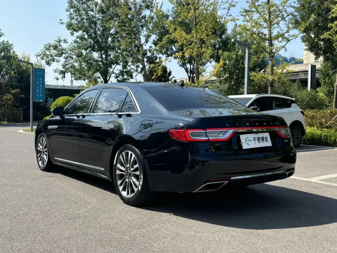 Lincoln Continental