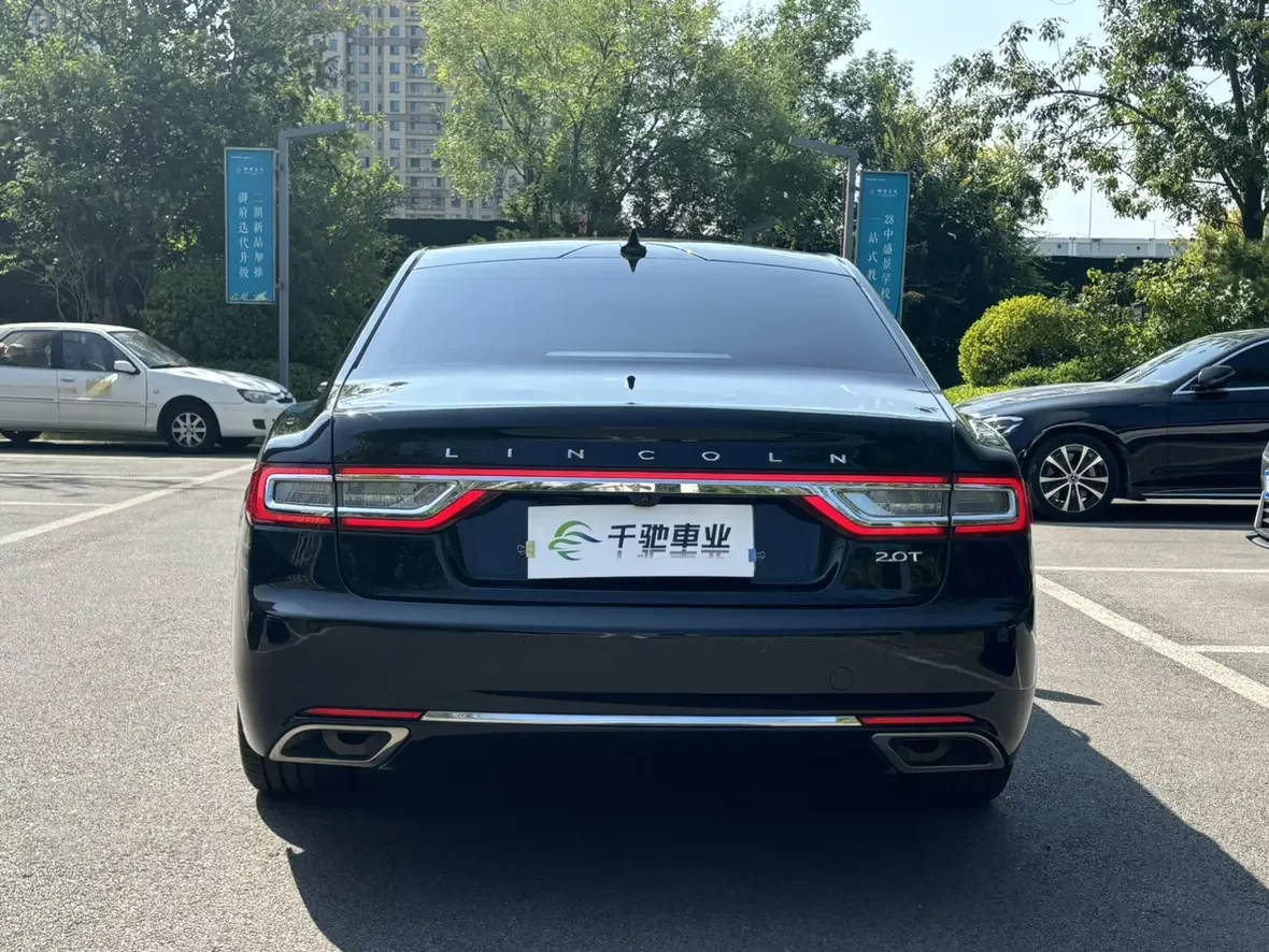 Lincoln Continental