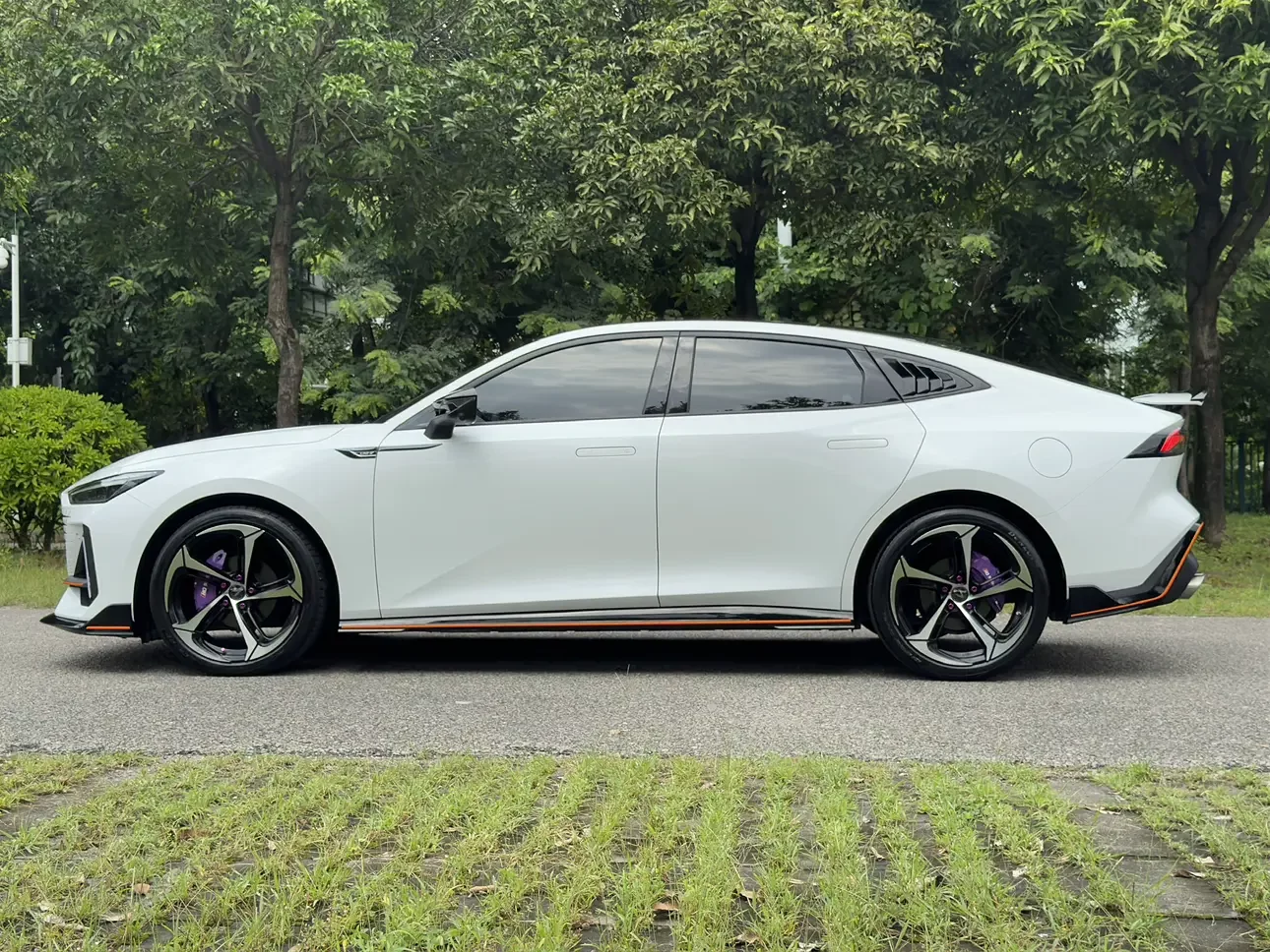 Changan UNI-V