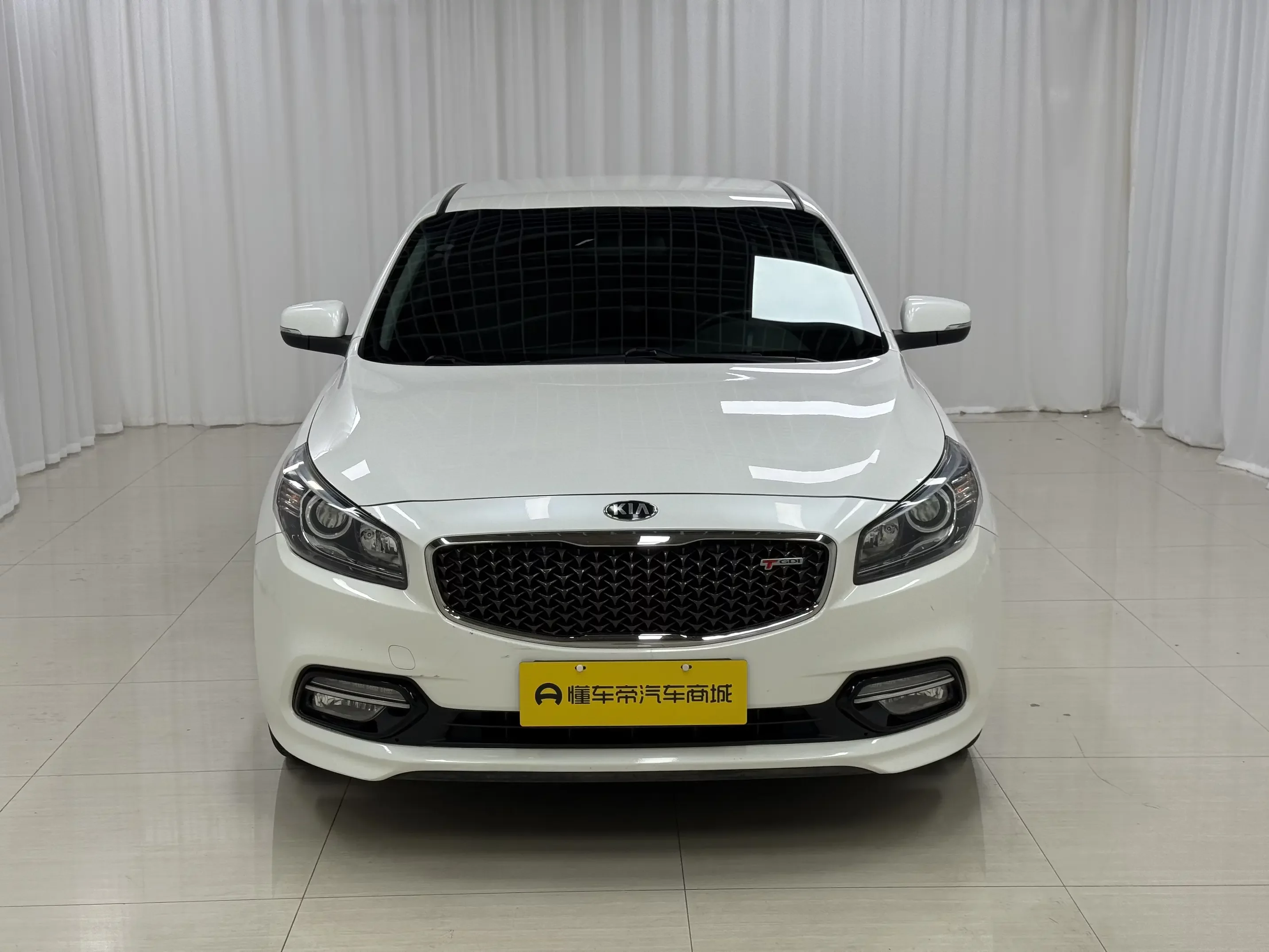 Kia K4