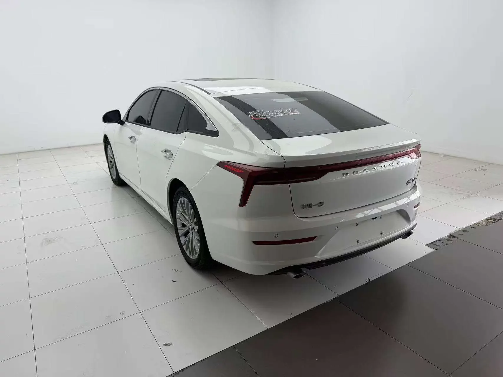 FAW Bestune B70