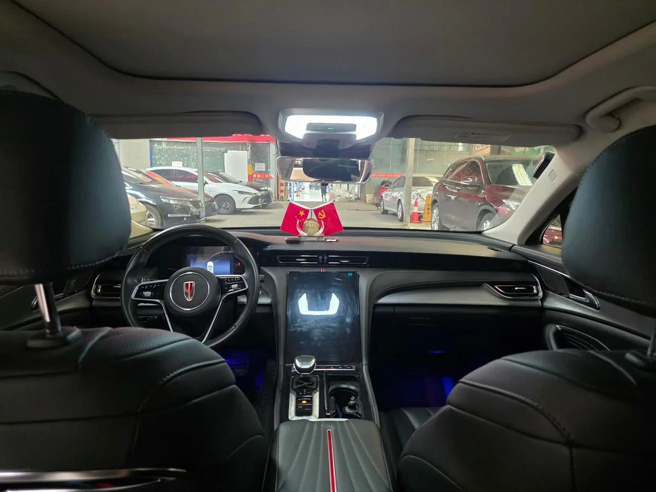 Hongqi H5