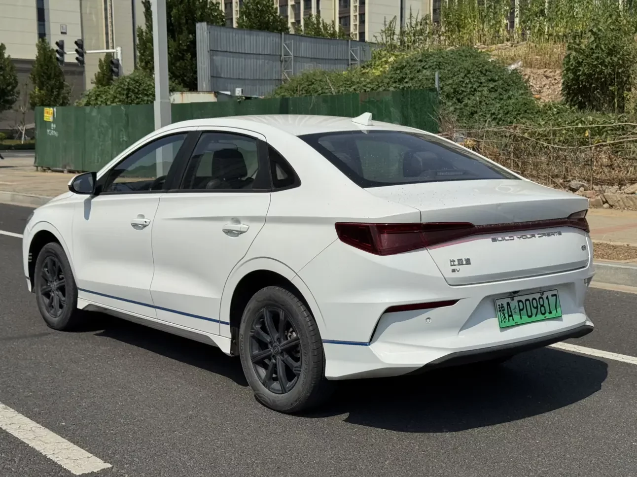 BYD e3