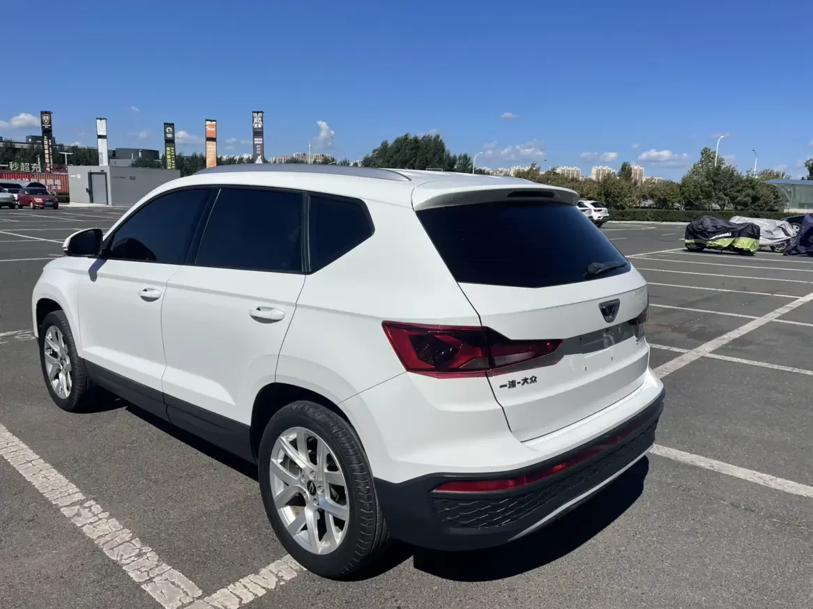 Jetta VS5