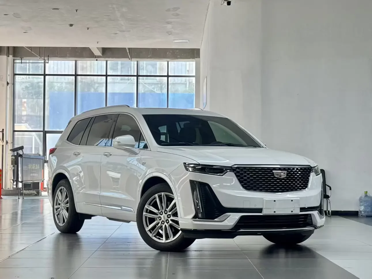 Cadillac XT6