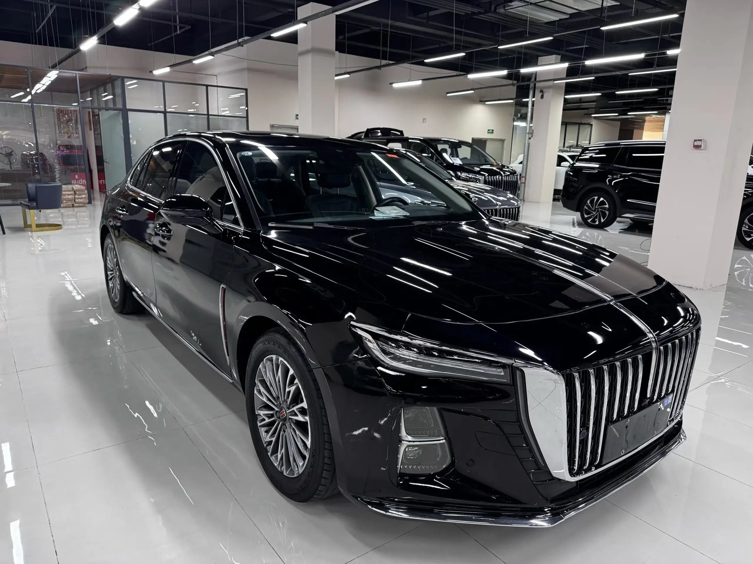 Hongqi H5