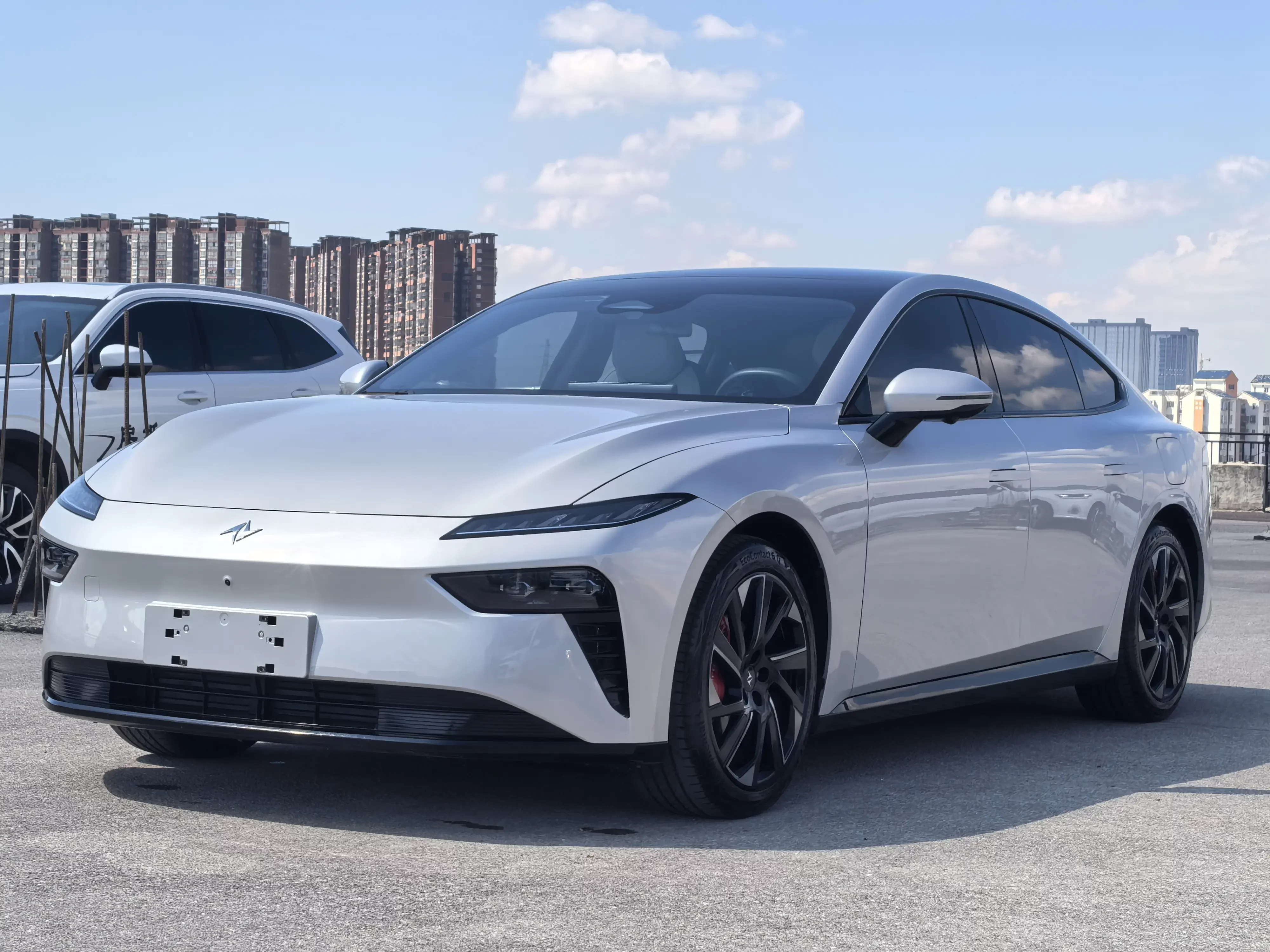 Dongfeng Yipai 007