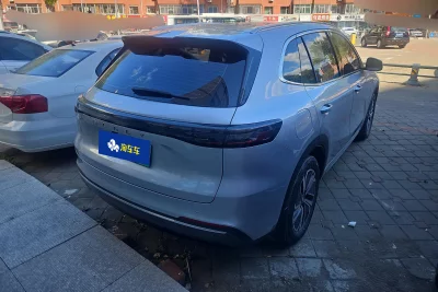 Geely Galaxy Starship 7 EM-i