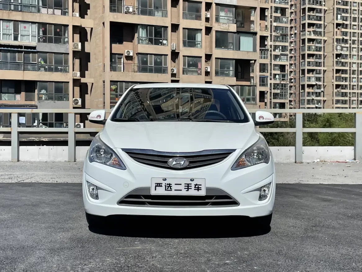 Hyundai Verna