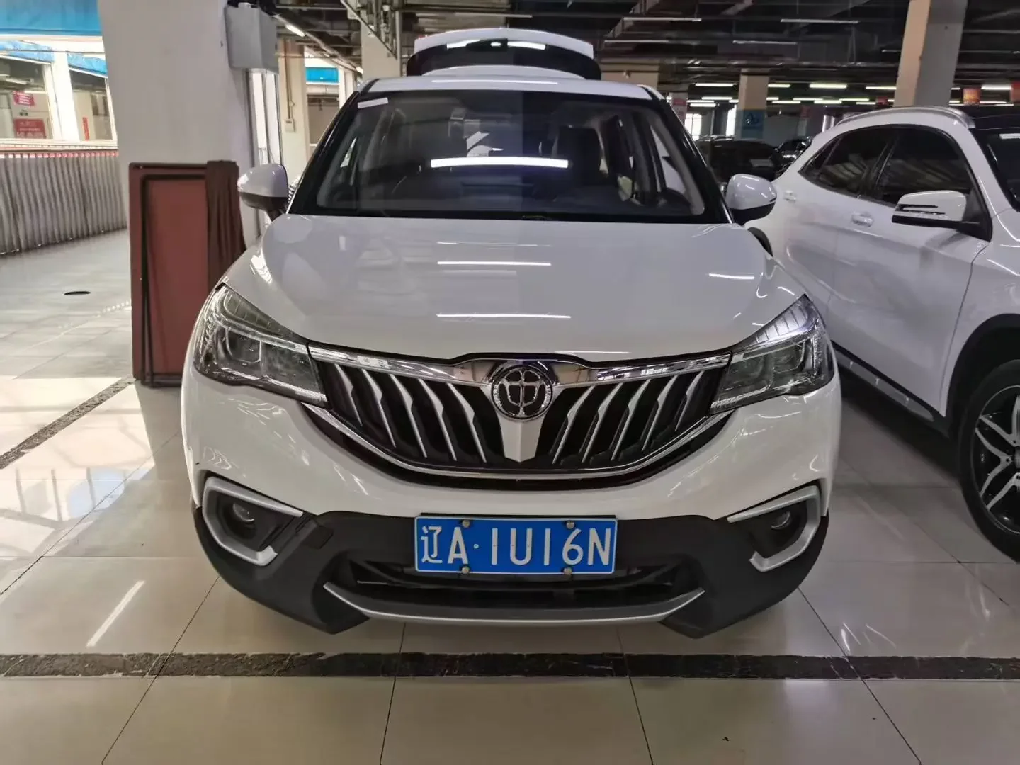 Brilliance China V3