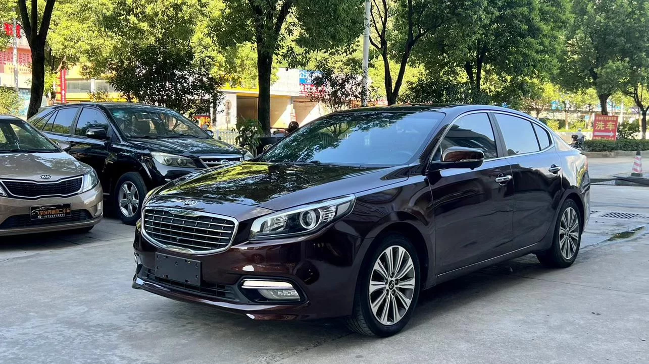Kia K4