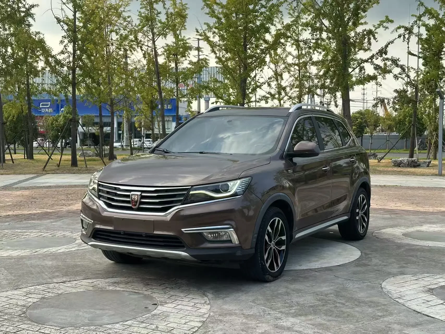 Roewe RX5